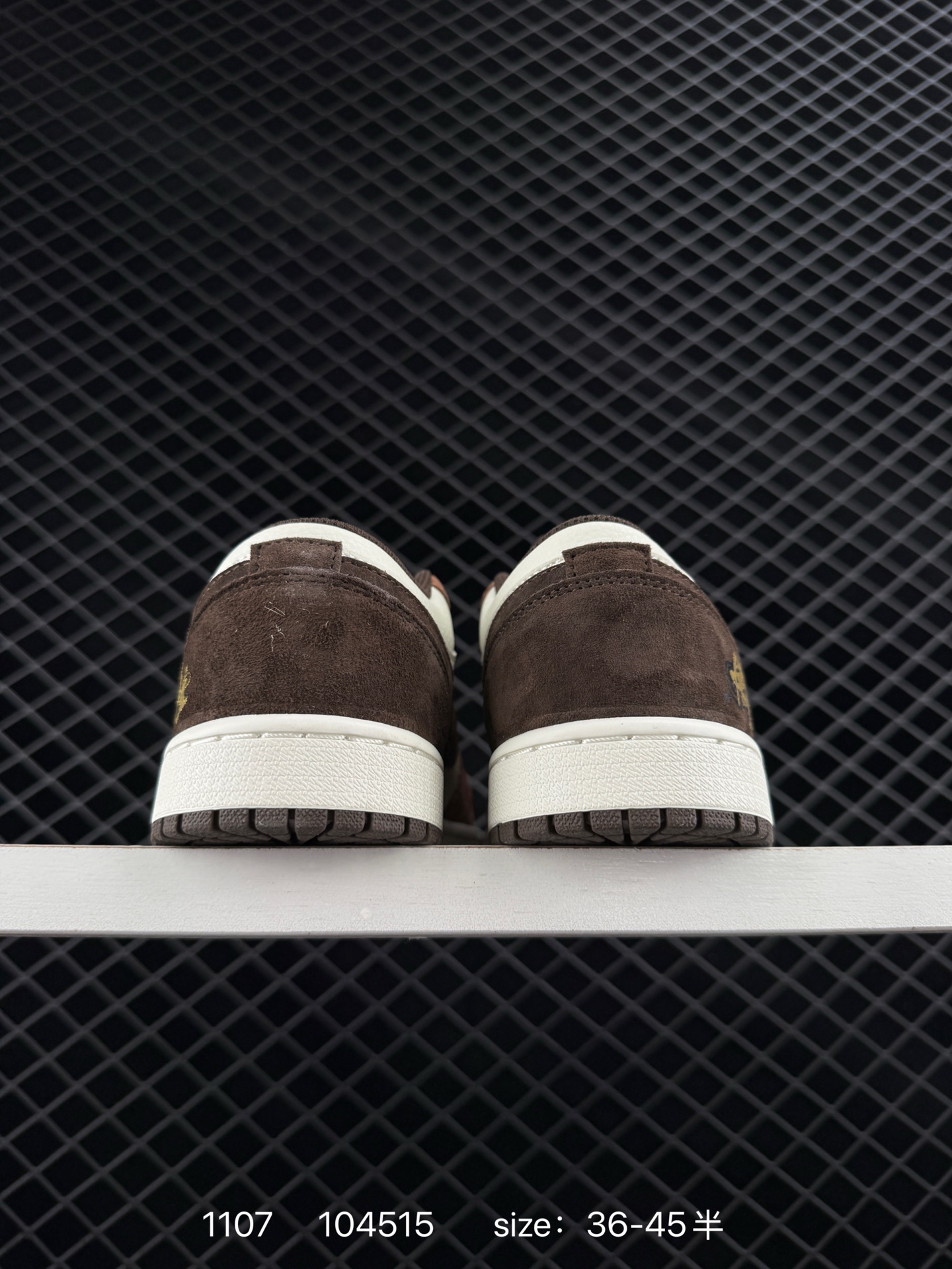 Air Jordan 1 Retro Low